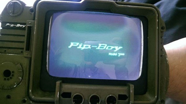 Fallout Pipboy fan 08